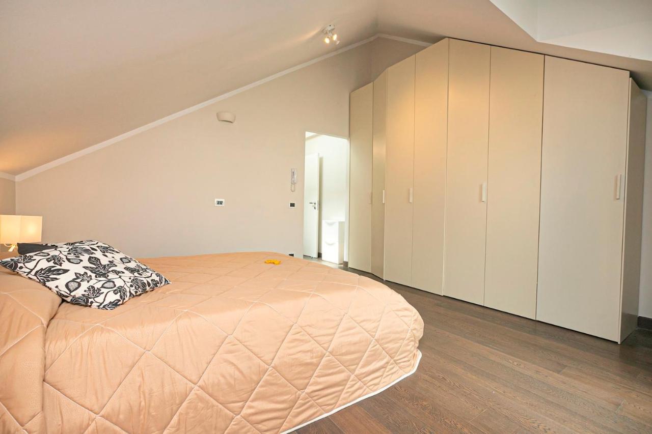 Appartement Real Italian Estate - Penthouse à Gênes Extérieur photo
