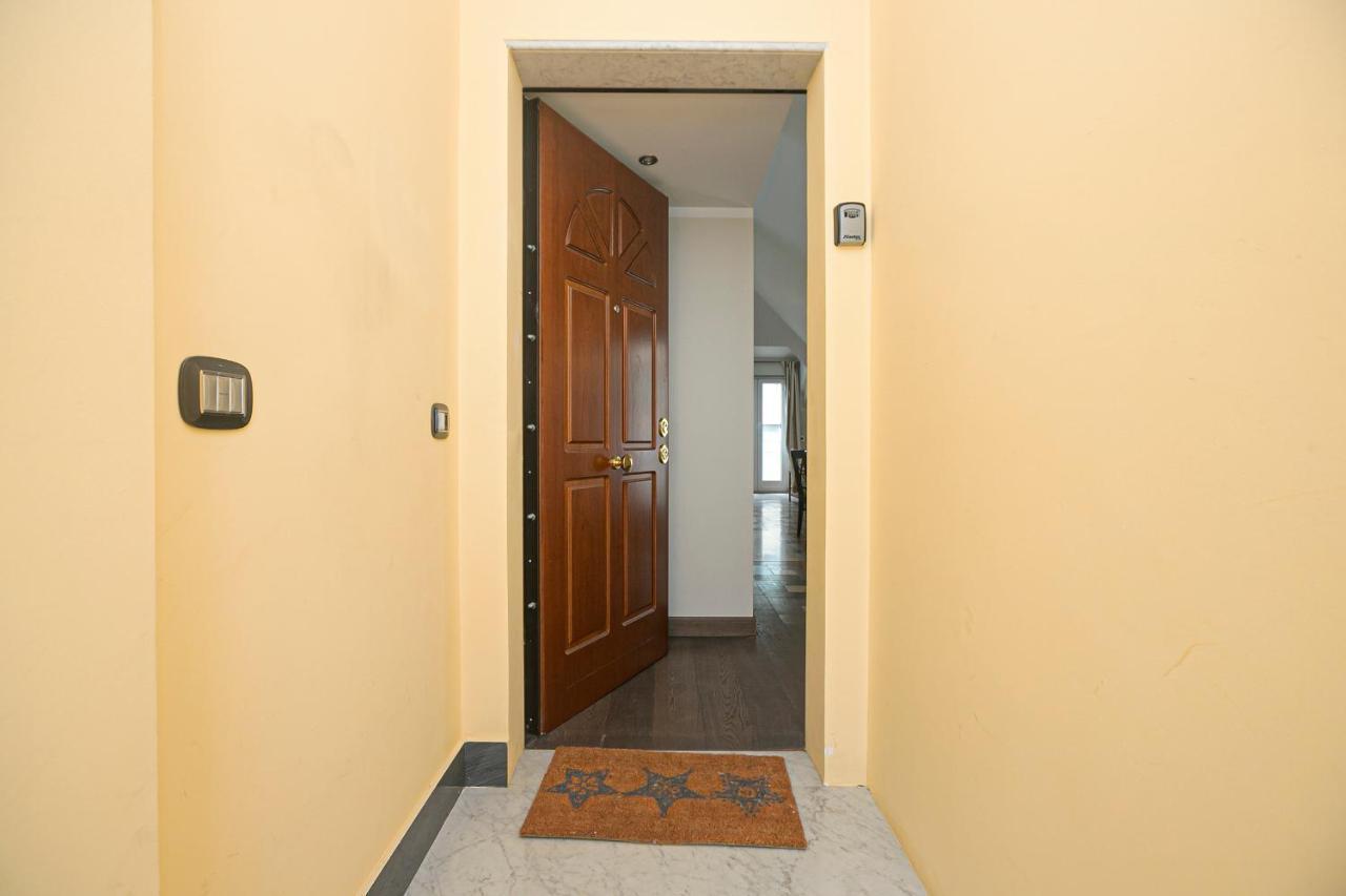 Appartement Real Italian Estate - Penthouse à Gênes Extérieur photo